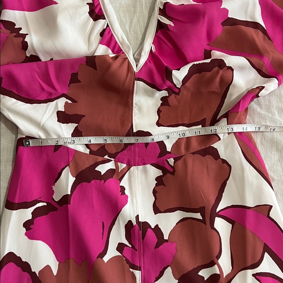 NWT Ann Taylor Floral Flutter Sleeve Midi Dress Pink White Sz 6 - Picture 9 of 10